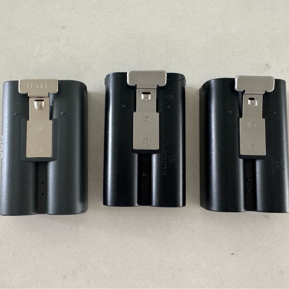 3 Black RING DOORBELL Rechargeable Battery Pack for Electronics